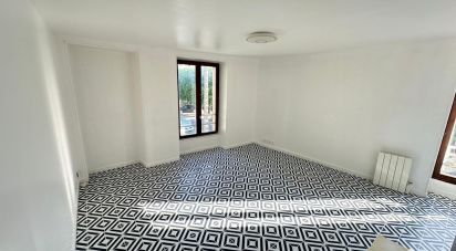 Apartment 1 room of 25 m² in Corbeil-Essonnes (91100)