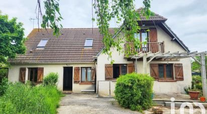 Traditional house 7 rooms of 175 m² in Bois-le-Roi (27220)