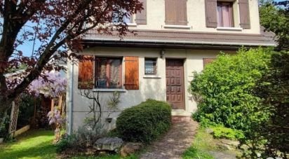 Maison traditionnelle 5 pièces de 125 m² à Vitry-sur-Seine (94400)