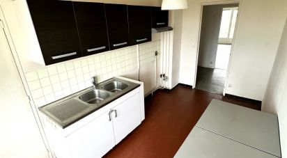 Apartment 3 rooms of 65 m² in Rambouillet (78120)