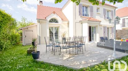 House 8 rooms of 150 m² in Bussy-Saint-Georges (77600)