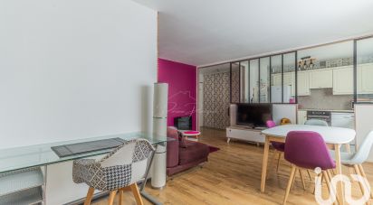 Apartment 2 rooms of 50 m² in Ézanville (95460)