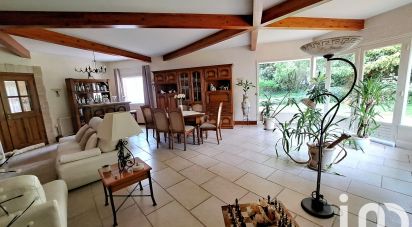 House 7 rooms of 383 m² in Haspres (59198)