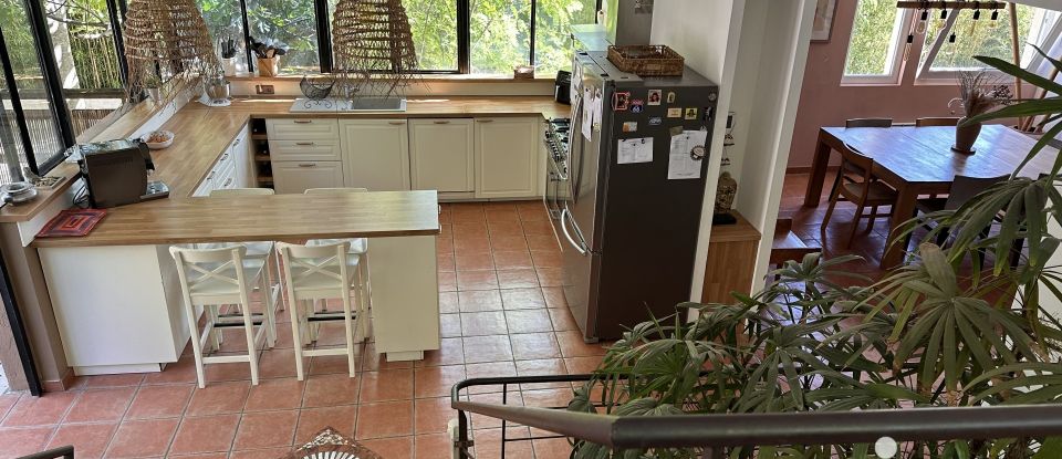 Traditional house 8 rooms of 280 m² in Toulon (83200)