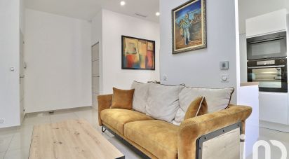 Apartment 3 rooms of 75 m² in Roquevaire (13360)