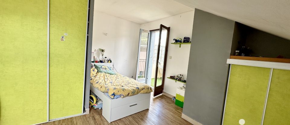 Duplex 5 rooms of 95 m² in Embrun (05200)