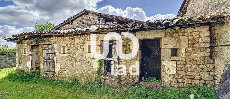 House 3 rooms of 69 m² in Châtignac (16480)