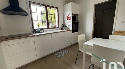 Maison 4 pièces de 81 m² à Carbon-Blanc (33560)