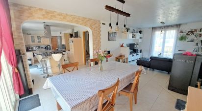 House 6 rooms of 130 m² in Malville (44260)