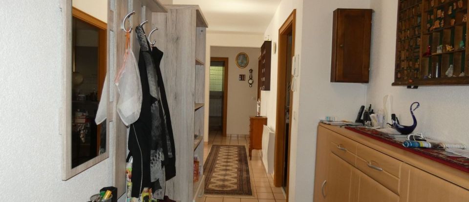 Apartment 3 rooms of 72 m² in Saint-Louis (68300)