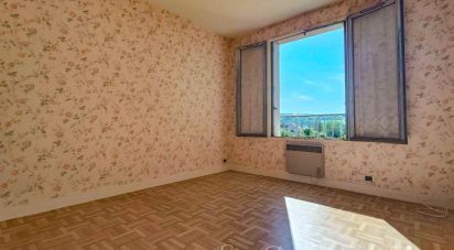 Apartment 3 rooms of 64 m² in Étampes (91150)