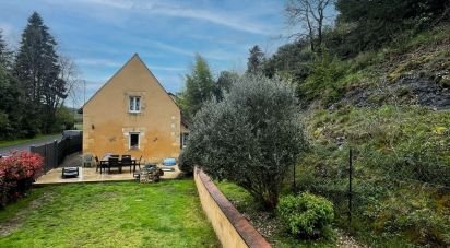 House 4 rooms of 108 m² in Coux et Bigaroque-Mouzens (24220)