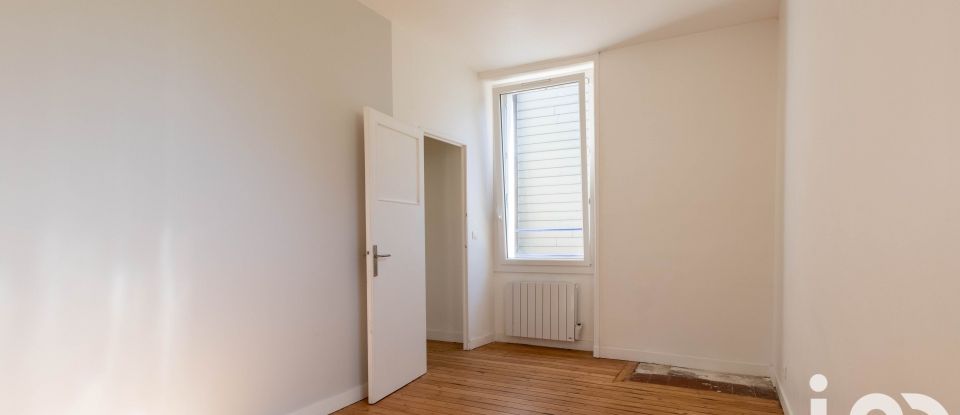Town house 4 rooms of 73 m² in Nantes (44100)