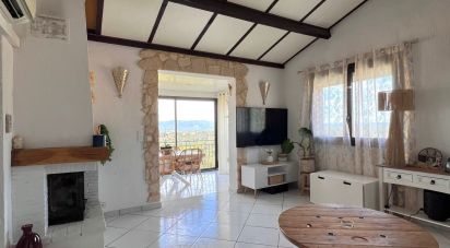 Traditional house 8 rooms of 148 m² in Fréjus (83600)