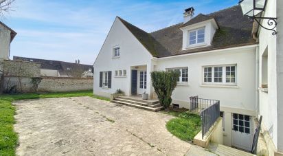 House 7 rooms of 335 m² in Meaux (77100)