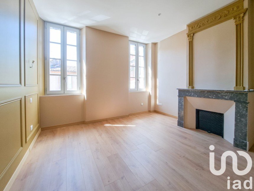 Town house 5 rooms of 150 m² in Montauban (82000)