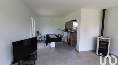 House 4 rooms of 83 m² in Aviron (27930)
