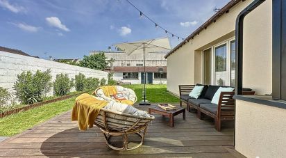 House 4 rooms of 117 m² in Le Blanc-Mesnil (93150)