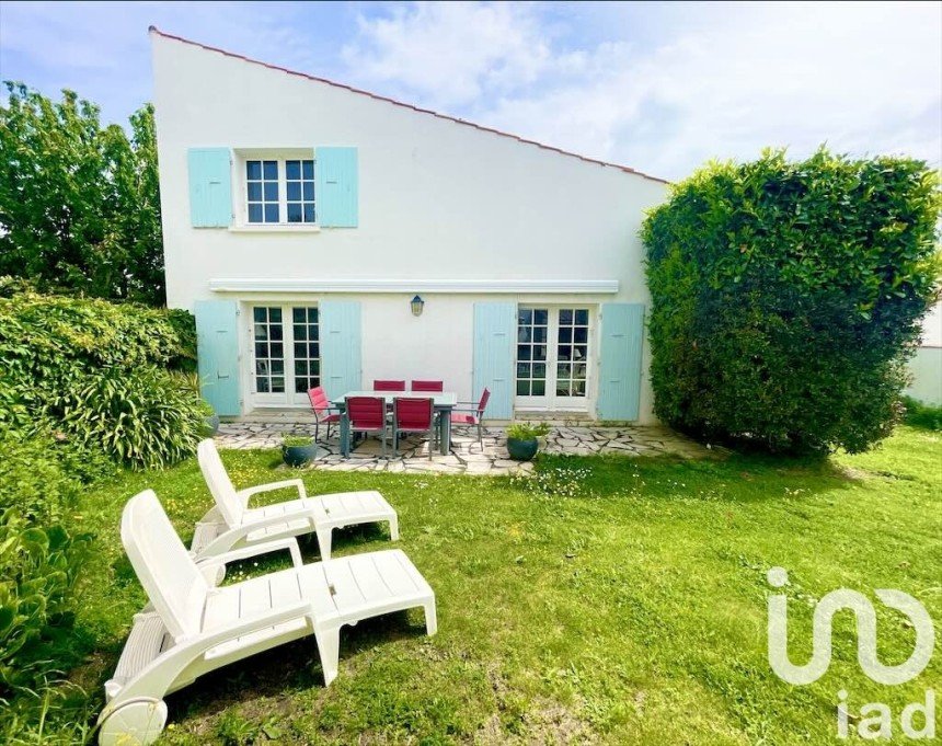 Architect house 5 rooms of 105 m² in La Rochelle (17000)