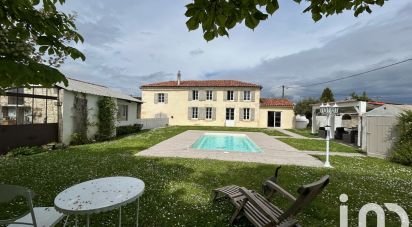 Country house 4 rooms of 167 m² in Genté (16130)