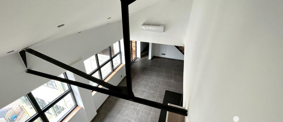 Loft 4 pièces de 98 m² à Saint-Étienne (42000)