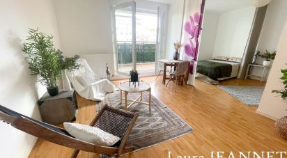 Apartment 1 room of 33 m² in Cergy (95800)