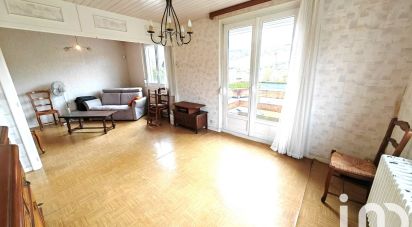 Traditional house 4 rooms of 89 m² in Villers-le-Lac (25130)