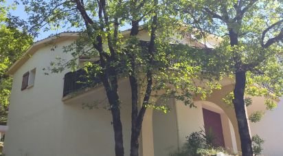 Maison traditionnelle 5 pièces de 134 m² à Pinsac (46200)