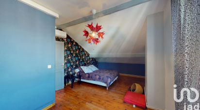 Appartement 6 pièces de 166 m² à Le Chambon-Feugerolles (42500)