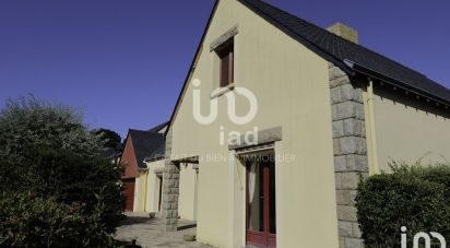House 4 rooms of 144 m² in Saint-Malo (35400)