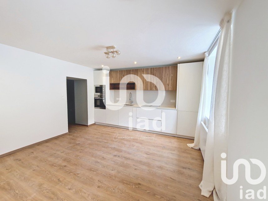 Appartement 3 pièces de 68 m² à Bois-d'Amont (39220)