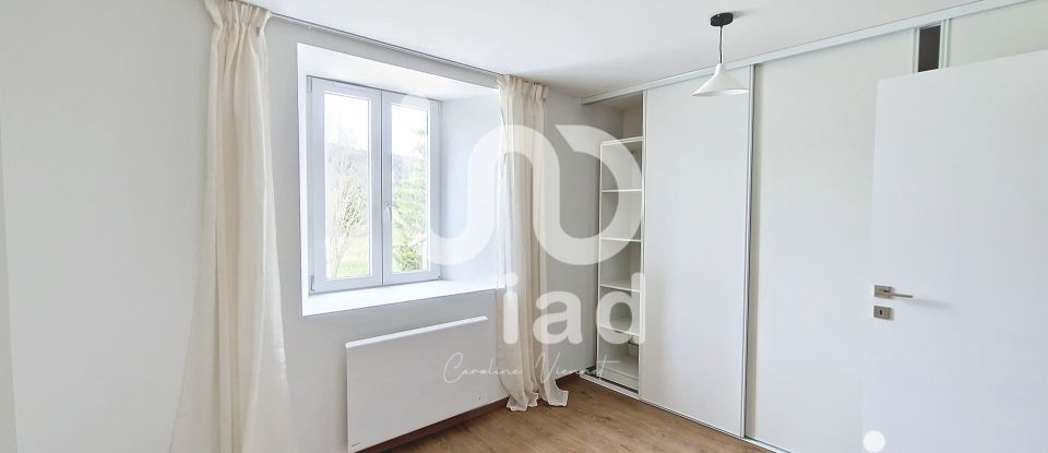 Appartement 3 pièces de 68 m² à Bois-d'Amont (39220)
