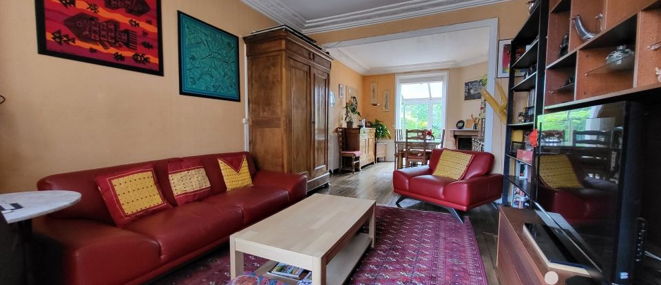 Maison traditionnelle 7 pièces de 130 m² à Argenteuil (95100)