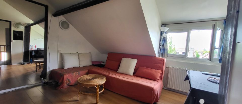 Maison traditionnelle 7 pièces de 130 m² à Argenteuil (95100)