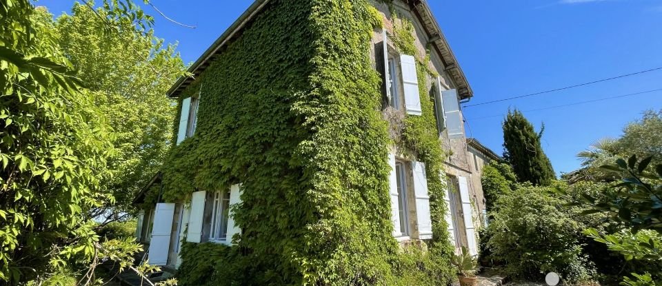 Country house 6 rooms of 150 m² in Saint-Seurin-de-Cadourne (33180)