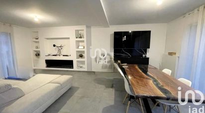 Maison traditionnelle 6 pièces de 117 m² à Le Plessis-Belleville (60330)
