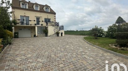 Traditional house 6 rooms of 185 m² in Crécy-la-Chapelle (77580)
