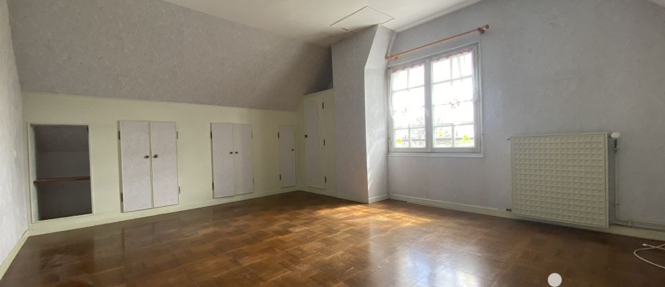 Maison traditionnelle 6 pièces de 126 m² à Parçay-Meslay (37210)