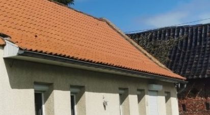 Country house 4 rooms of 130 m² in Tilloy-lez-Marchiennes (59870)
