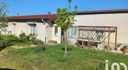Village house 5 rooms of 99 m² in Châbons (38690)