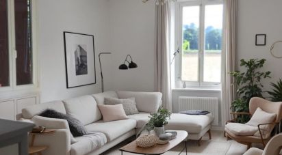 Appartement 4 pièces de 80 m² à Cambo-les-Bains (64250)