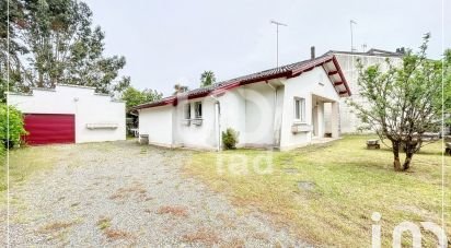 Village house 4 rooms of 88 m² in Magescq (40140)