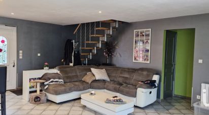 House 5 rooms of 141 m² in La Houssoye (60390)