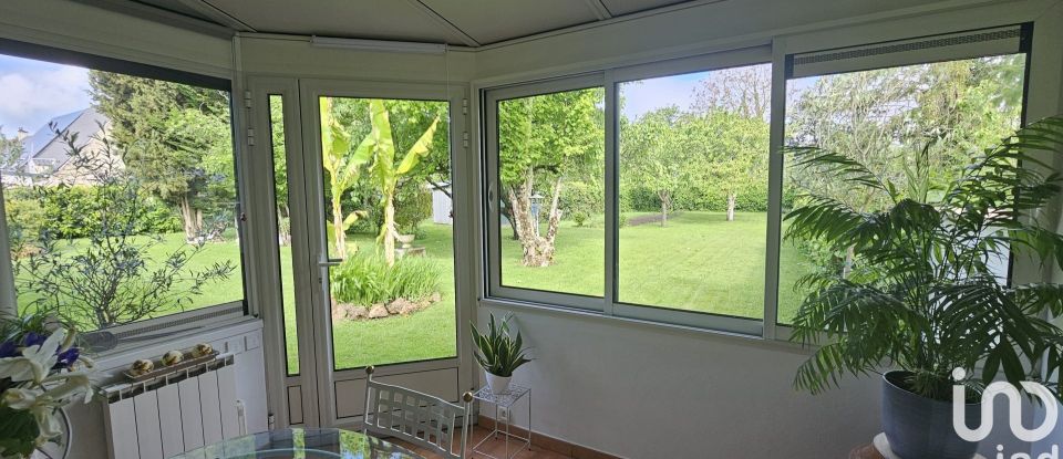 House 5 rooms of 105 m² in Rivarennes (36800)