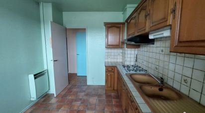 Apartment 5 rooms of 75 m² in Limoges (87000)