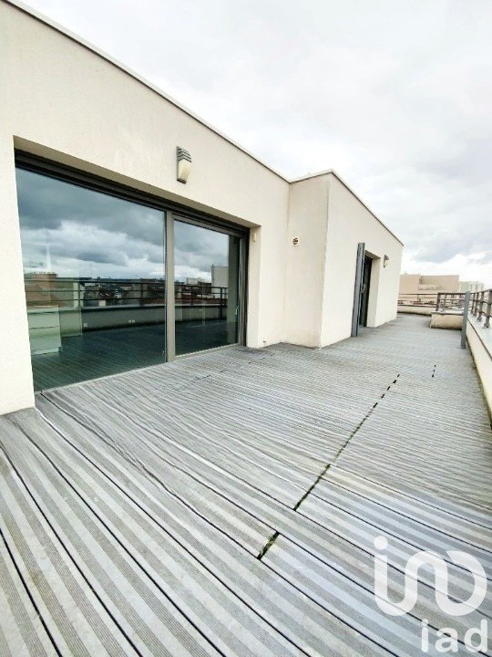 Apartment 5 rooms of 102 m² in Reims (51100)