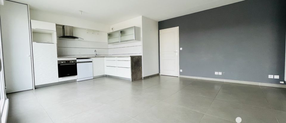 Apartment 5 rooms of 102 m² in Reims (51100)