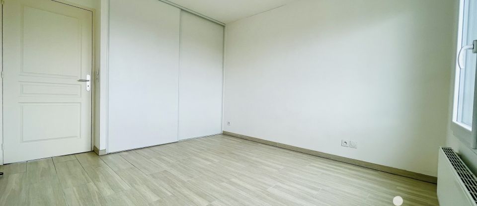Apartment 5 rooms of 102 m² in Reims (51100)