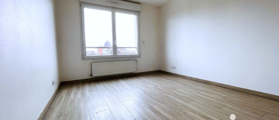 Apartment 5 rooms of 102 m² in Reims (51100)