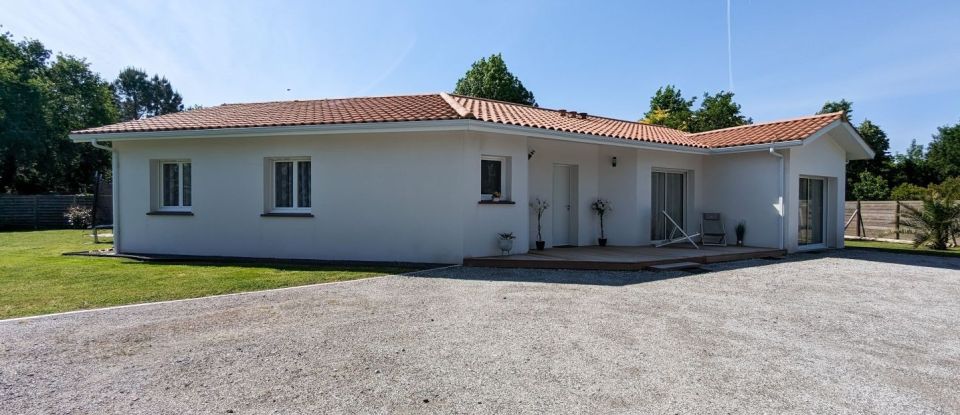 House 5 rooms of 128 m² in Biscarrosse (40600)